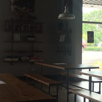 Penrose Brewing - Games - Breweries Near Me - Geneva, Illinois