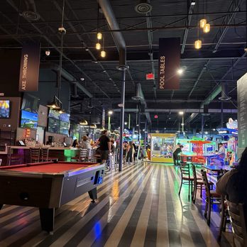 Off The Wall Gamezone - Indoor Playcenter Near Me - Miami, Florida