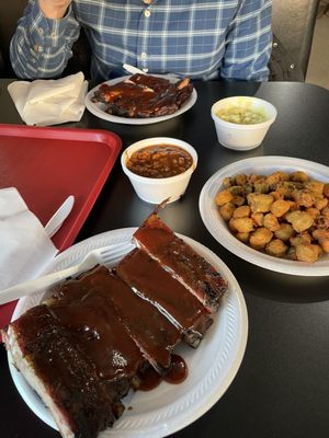 Pollard's Bar-B-Que by null