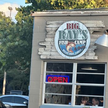Big Ray's Fish Camp - Seafood Near Me - Tampa, Florida