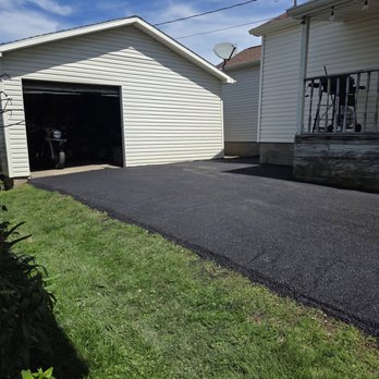 George's Blacktop Paving - Masonry/Concrete Near Me - Mulberry, Indiana George's Blacktop Paving - Masonry/Concrete Near Me - Mulberry, Indiana