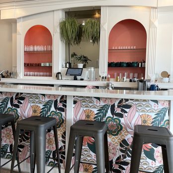 Beautiful Day - Bar area. Really cute - Breakfast & Brunch Near Me - La Quinta, California