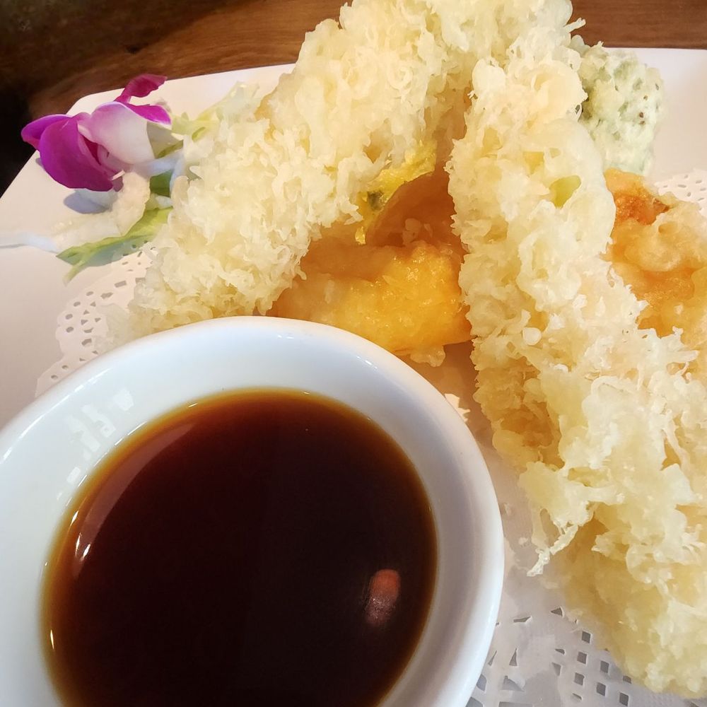 Fontana Sushi - Sushi Bars Near Me - Centennial, Colorado