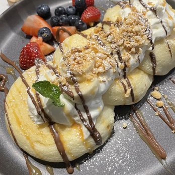 Hanabusa Cafe - Nutella Pancake - Pancakes Near Me - Chicago, Illinois
