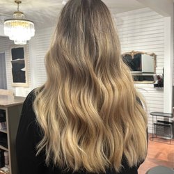 Mane House Of Hair - Hair after 2 lightening sessions w/ Tayva (@ tayva.manehouse on insta)