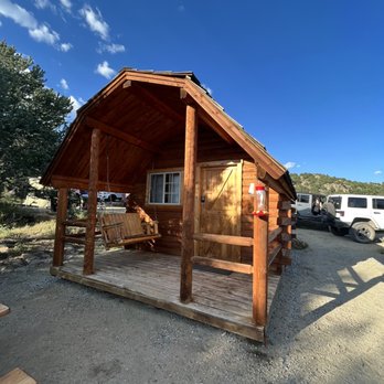 BV Overlook Camp & Lodging - Cabin 10 - Campgrounds Near Me - Buena Vista, Colorado BV Overlook Camp & Lodging - Cabin 10 - Campgrounds Near Me - Buena Vista, Colorado