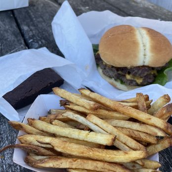 Bumper Burger - Fresh French fry goodness! - Burgers Near Me - Beaverton, Oregon