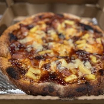 Coals Artisan Pizza - Hawaiian (it's called something different on the menu) - Italian Near Me - Louisville, Kentucky Coals Artisan Pizza - Hawaiian (it's called something different on the menu) - Italian Near Me - Louisville, Kentucky