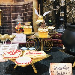 Eccentric Designs - Harry Potter