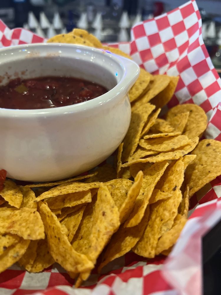 JC CHUMLEYS BAR & GRILL Updated September 2024 21 Photos & 19