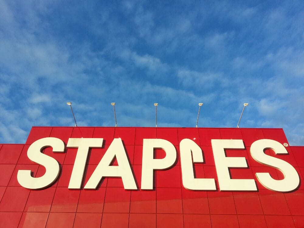 STAPLES Updated October 2024 2937 Queen Street E, Brampton, Ontario Office Equipment