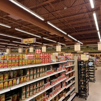 Wegmans - Great Signage - Grocery Near Me - Mount Laurel, New Jersey