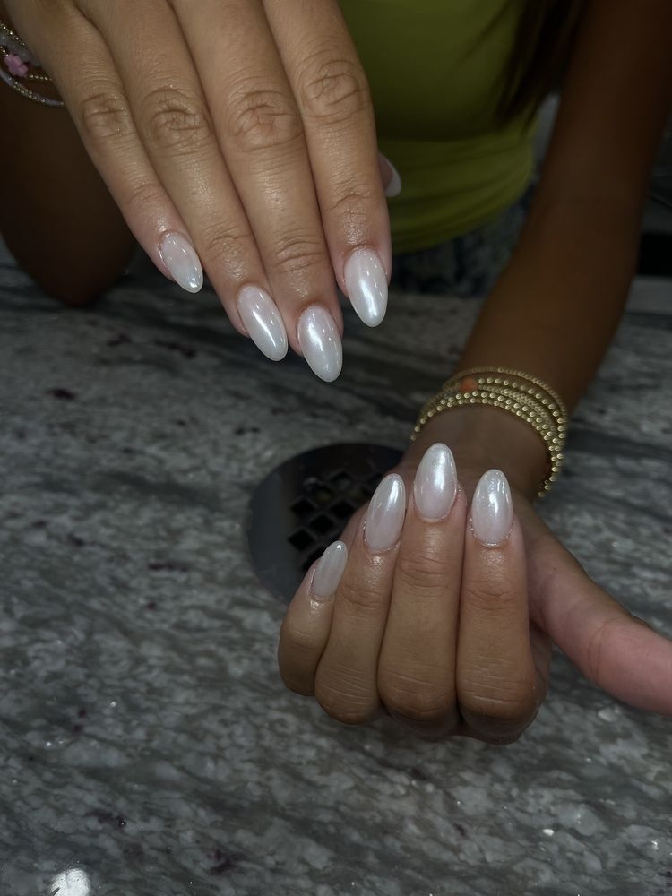 AMERICAN NAILS Updated October 2024 12 Photos & 32 Reviews 3330