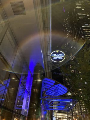 Kinzie Hotel by null