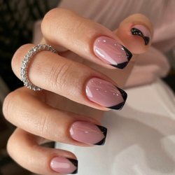 Royal Beauty Studio - Gel Manicure