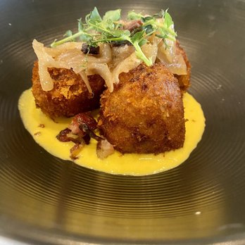 et al. - Short Rib Arancini - Breakfast & Brunch Near Me - Honolulu, Hawaii