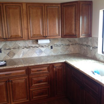 Rekdahl Tile and Stone - a clean kitchen - Tiling Near Me - Carpinteria, California Rekdahl Tile and Stone - a clean kitchen - Tiling Near Me - Carpinteria, California