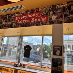 Ben's Chili Bowl - Celebrity pictures ( even former presidents have eaten here)