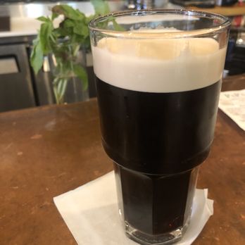 PaPa J's Twin Plaza - Guinness draft - Italian Near Me - Pittsburgh, Pennsylvania