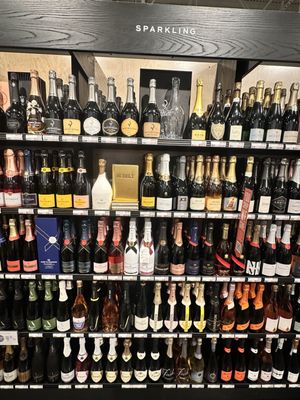 The Good Pour Winter Park by null