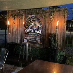 PATIO DINING