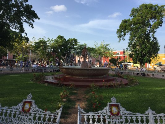 Plaza Grande by null