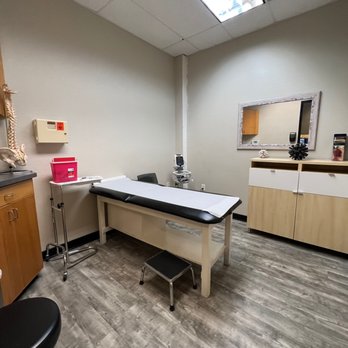 Premier Pain Management - Chiropractors Near Me - Mesa, Arizona Premier Pain Management - Chiropractors Near Me - Mesa, Arizona