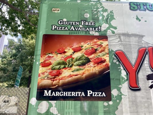 Yummy Pizza (Food Truck) by null