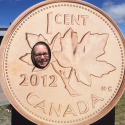The Big Nickel - There is also a little penny and a little nickel you can take pics with