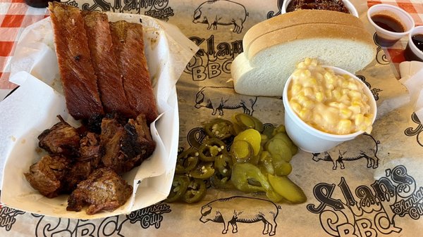 Slap's BBQ by null