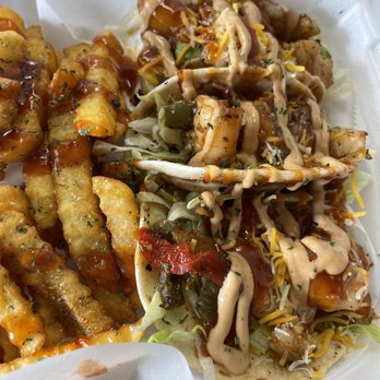 Twerk Chicken - Thot-Cos - 3 tacos (chicken, steak or shrimp) topped with our signature twerk sauce, served with twerk fries. - Chicken Wings Near Me - Decatur, Georgia Twerk Chicken - Thot-Cos - 3 tacos (chicken, steak or shrimp) topped with our signature twerk sauce, served with twerk fries. - Chicken Wings Near Me - Decatur, Georgia