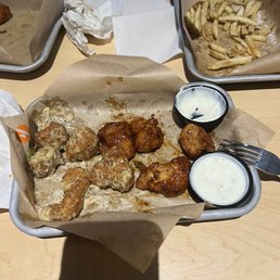 cauliflower wings and bleu cheese