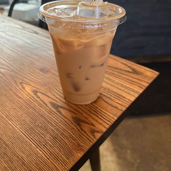 Cafecito - Iced Caramel latte - Cuban Near Me - Calabasas, California