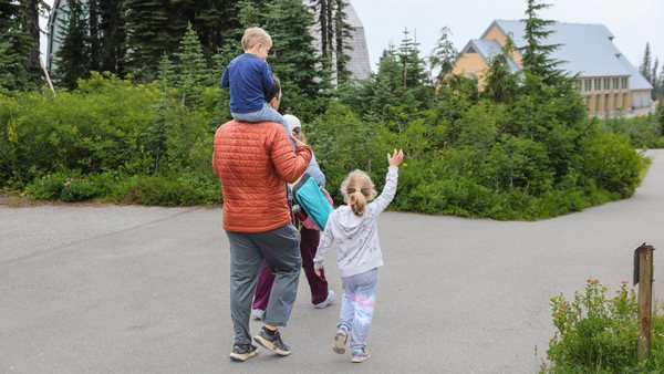 Paradise Inn by null