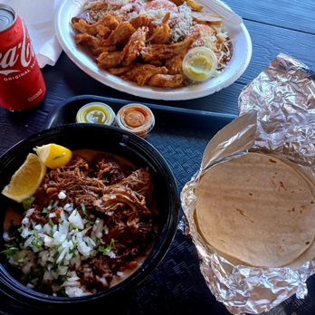 Mi Lindo Apatzingan - Michoacan enchiladas and a birria plate - Food Trucks Near Me - San Jose, California Mi Lindo Apatzingan - Michoacan enchiladas and a birria plate - Food Trucks Near Me - San Jose, California