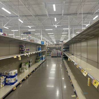 H-E-B - After effects of winter storm '24 warning (taken on Saturday, Jan 13) - Grocery Near Me - Austin, Texas H-E-B - After effects of winter storm '24 warning (taken on Saturday, Jan 13) - Grocery Near Me - Austin, Texas