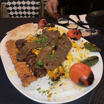 Sofreh - Sofreh Kabob TRAY ( 3 PEOPLE ) - Mediterranean Near Me - Los Angeles, California