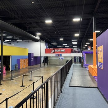 Altitude Trampoline Park - Trampoline Parks Near Me - Bayamón, Puerto Rico
