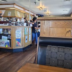 Pete's Henny Penny Restaurant - Inside