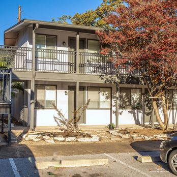 Waterston Studios - 2-level apartment building - Apartments Near Me - Austin, Texas Waterston Studios - 2-level apartment building - Apartments Near Me - Austin, Texas