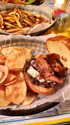 Fezz's Community Diner by null