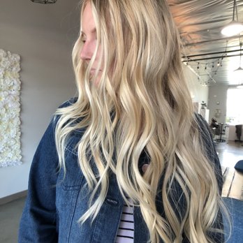 Salon 1506 - IG: @hello.christie Text for appointments: 909-636-1519 - Hair Stylists Near Me - Placentia, California Salon 1506 - IG: @hello.christie Text for appointments: 909-636-1519 - Hair Stylists Near Me - Placentia, California