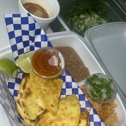 Quesabirria plate ( flour tortillas )