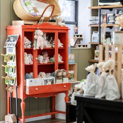Mae Reid Mercantile