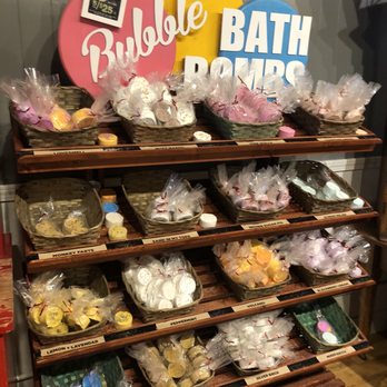 Making Good Scentz - Cosmetics & Beauty Supply Near Me - Bardstown, Kentucky