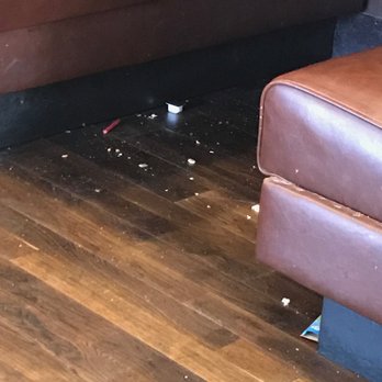 Boudin SF - Restaurant is always dirty. They just clean the tables for the next guest, but thats it. - Bakeries Near Me - Corte Madera, California