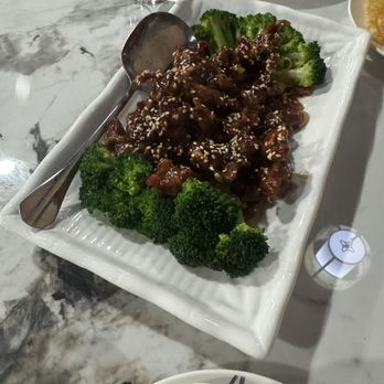Hiya Chili - Sesame beef - Chinese Near Me - Tulsa, Oklahoma Hiya Chili - Sesame beef - Chinese Near Me - Tulsa, Oklahoma