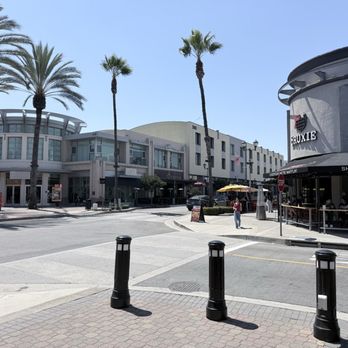 Brea Downtown - Downtown - Shopping Centers Near Me - Brea, California