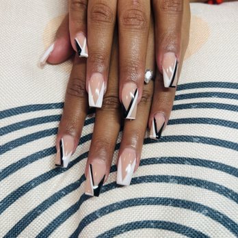 Levon Nail Lounge - The beautiful work they did! - Nail Salons Near Me - Upland, California