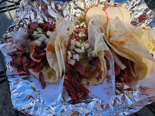 Tacos Los Guichos by null